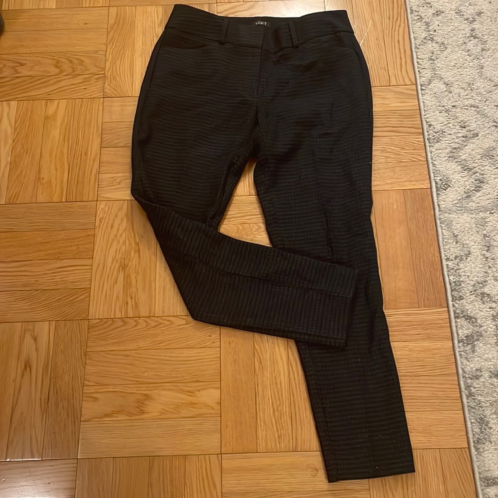 Navy plaid Loft Julie Skinny pant